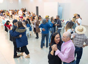 55anos-fenae-danca.jpg